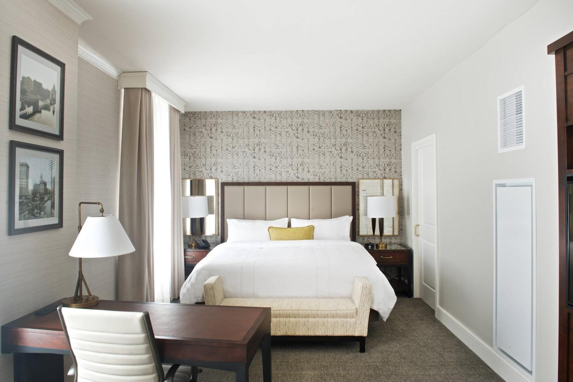 Marriott Syracuse Downtown Hotel Exterior photo