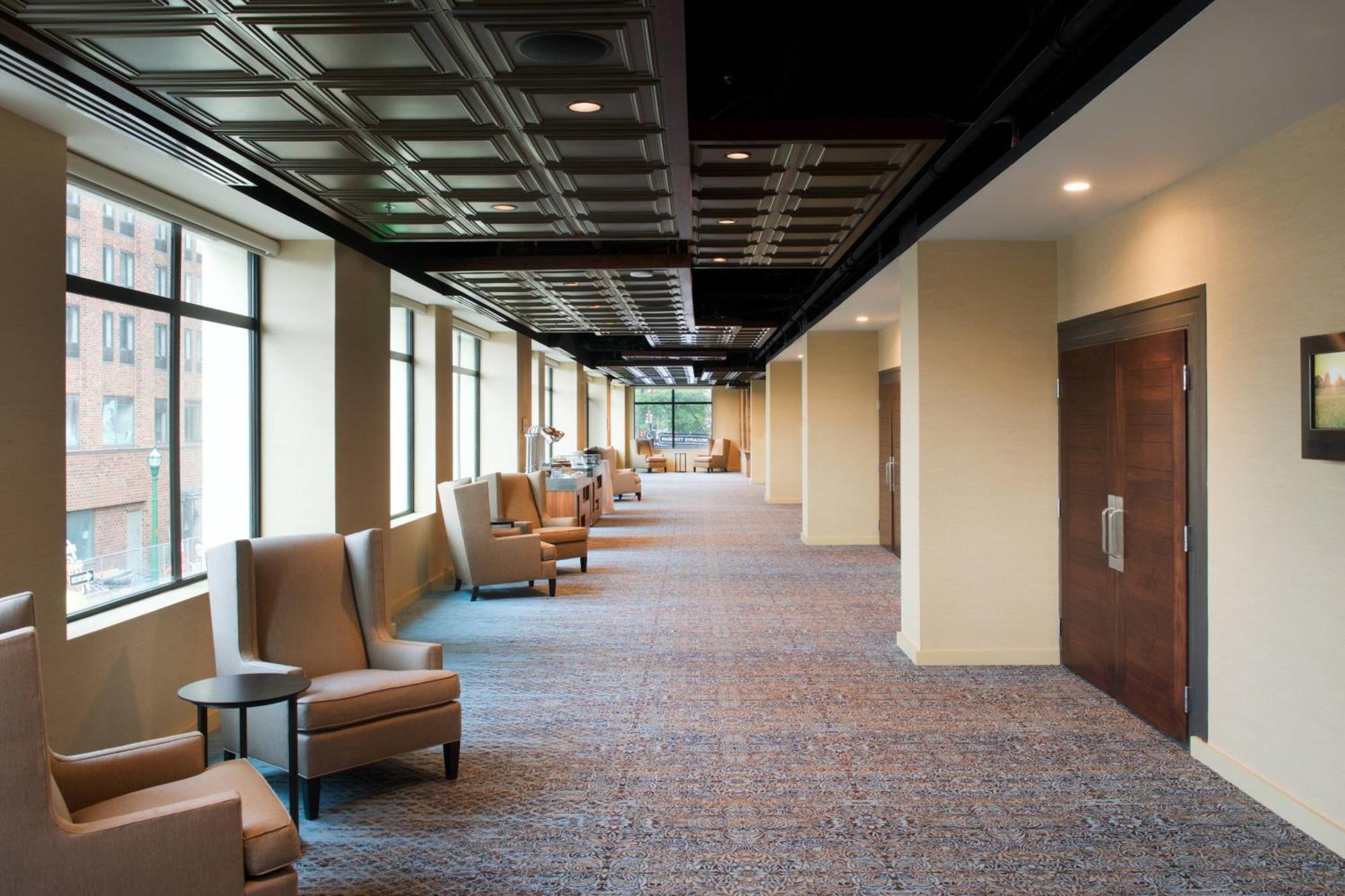 Marriott Syracuse Downtown Hotel Exterior photo
